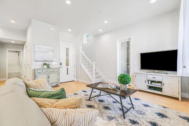 1113 Trinity Lane, Palo Alto CA: https://media.crmls.org/mediaz/942638b9-bb2c-4c36-854b-b64b4e691b35.jpg