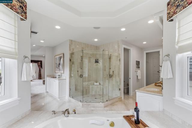 2981 GRAPEVINE TER, Fremont CA: https://media.crmls.org/mediaz/94269721-b368-442e-b509-a980f504df5e.jpg