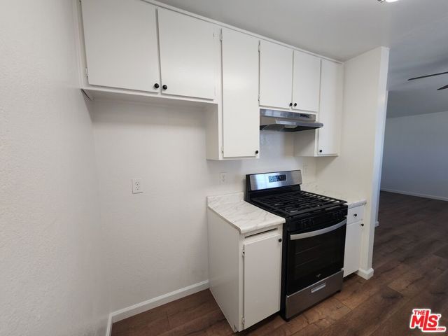 165 N Hamilton Avenue, Hemet CA: https://media.crmls.org/mediaz/94269732-91fd-447d-a733-233d22a0fec8.jpg