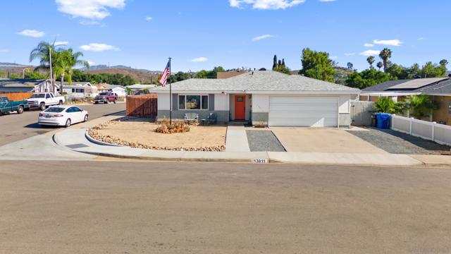 13011 Laurel St, Lakeside CA: https://media.crmls.org/mediaz/942697dd-cd14-4cd5-b733-6e8bab562fda.jpg