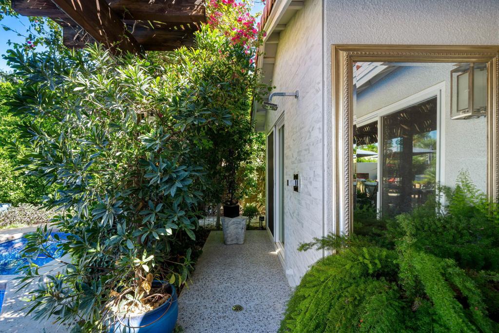 MLS #219136746DA image #26