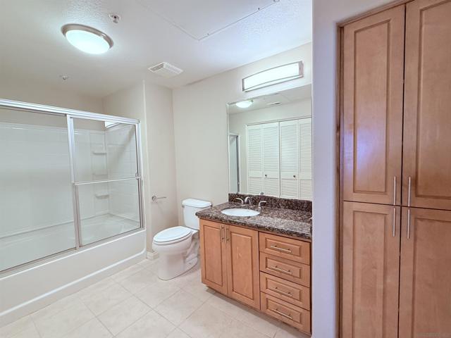 3857 Pell Pl, San Diego CA: https://media.crmls.org/mediaz/942839c6-f37f-42f0-90d0-fa0afd4ec8e8.jpg