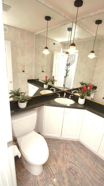 Detail Gallery Image 34 of 66 For 4955 Corlita Court Ct, San Diego,  CA 92122 - 3 Beds | 2/1 Baths