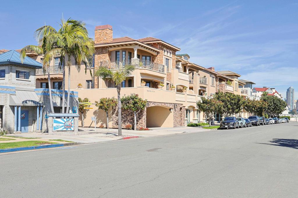 120 C Avenue #201