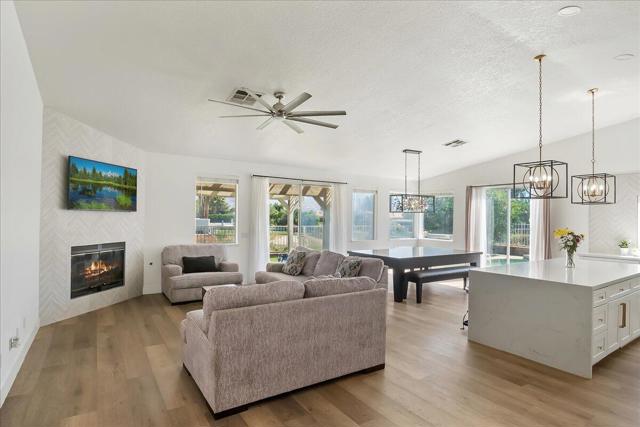 82210 Vandenberg Drive, Indio CA: https://media.crmls.org/mediaz/9429a3b0-b0a9-40ba-b2cd-872c4d6e9639.jpg