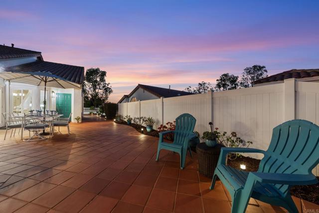 Detail Gallery Image 4 of 75 For 4913 Icaria Way, Oceanside,  CA 92056 - 2 Beds | 2/1 Baths