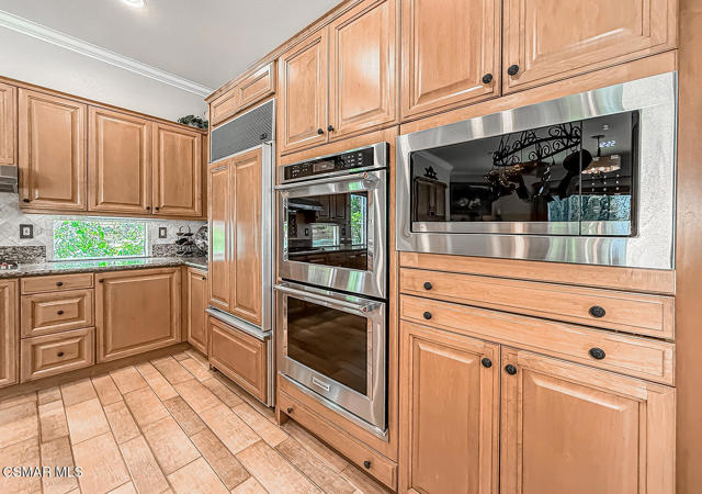 678 Via Carro, Newbury Park CA: https://media.crmls.org/mediaz/942cc791-52e8-4360-854a-b405baf37395.jpg