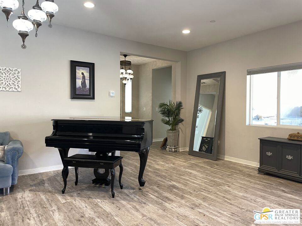 MLS #25620229PS image #2