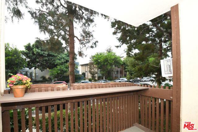 5900 Canterbury Drive, A102 photo 5