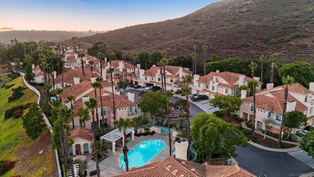 12670 Springbrook Dr, San Diego CA: https://media.crmls.org/mediaz/942e1681-824d-4da8-afa7-188371631aa5.jpg