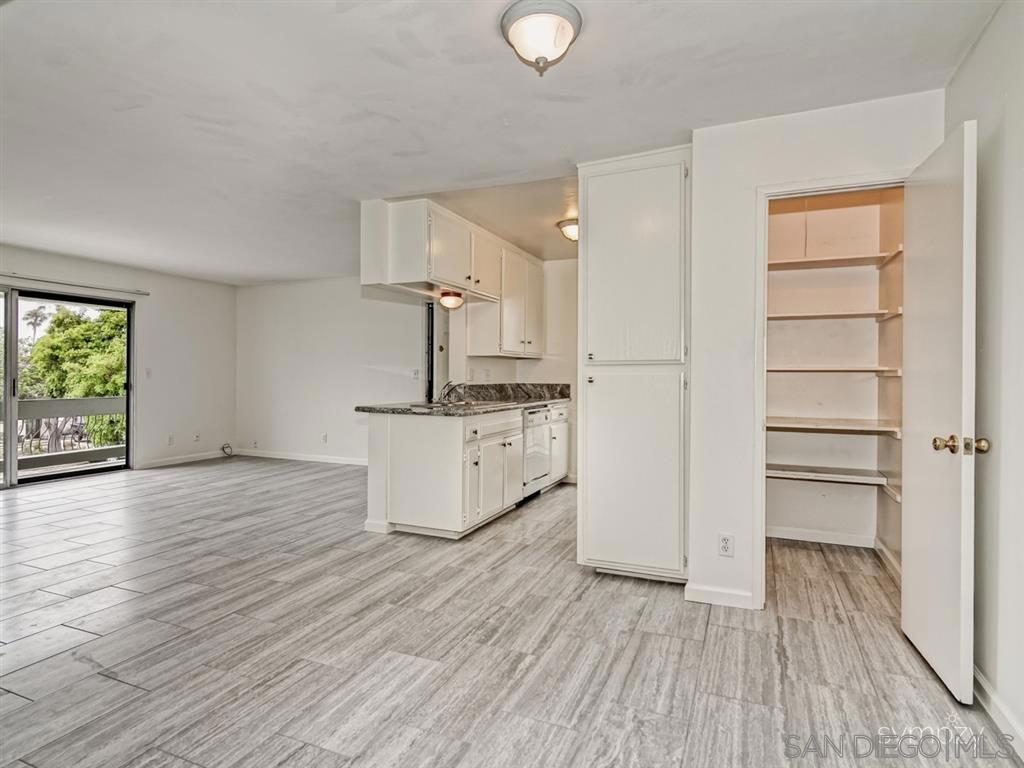 962 Loring Street - photo 5