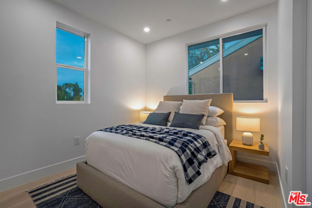 5832 David Avenue, Culver City CA: https://media.crmls.org/mediaz/942ebf40-c67e-4070-8d2c-d9ff73565fc8.jpg