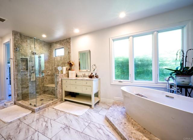 Detail Gallery Image 18 of 33 For 15522 Churchills Downs, Rancho Santa Fe,  CA 92067 - 3 Beds | 3/1 Baths