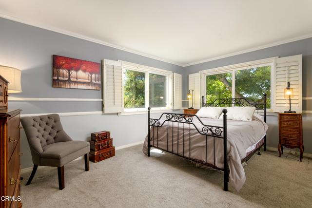 10430 N Ojai Santa Paula Road, Ojai CA: https://media.crmls.org/mediaz/94309701-298e-4404-b919-ee7c2deb68af.jpg
