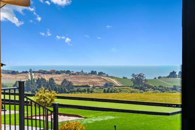 145 Coy Drive, La Selva Beach CA: https://media.crmls.org/mediaz/9430e02a-1dfa-4c53-839d-9e469d144273.jpg