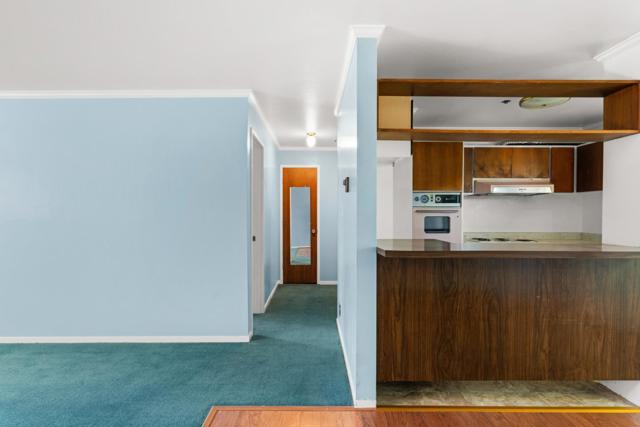 464 Clinton Street, Redwood City CA: https://media.crmls.org/mediaz/94341862-aa6c-461e-a068-3654fed2200b.jpg