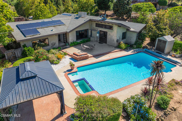 1585 Loma Drive, Ojai CA: https://media.crmls.org/mediaz/94353445-6d51-4fa8-b001-00078c3e1469.jpg