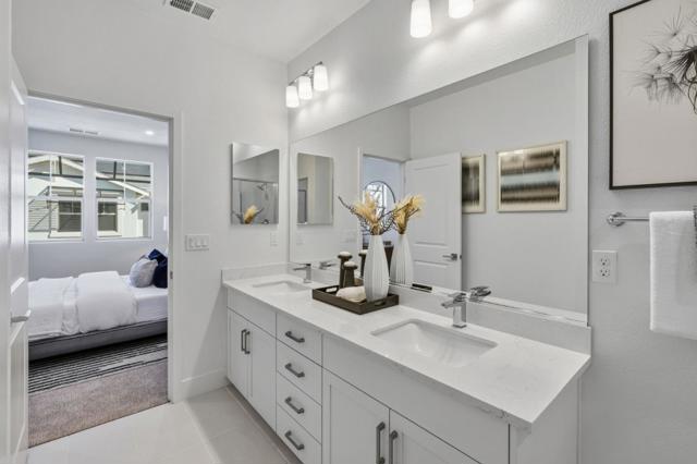 200 Oak Circle, Walnut Creek CA: https://media.crmls.org/mediaz/9436273c-0a13-4543-a36d-f9ef342f068b.jpg