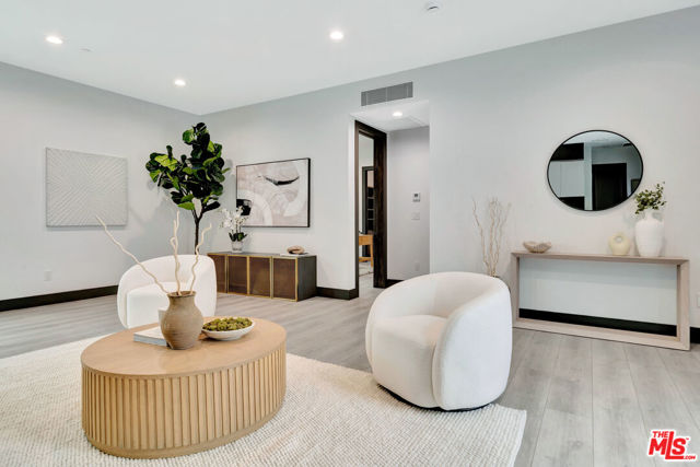 19513 Cantara Street, Reseda CA: https://media.crmls.org/mediaz/94375f08-6c10-4cf7-a467-5e113f2c10cc.jpg