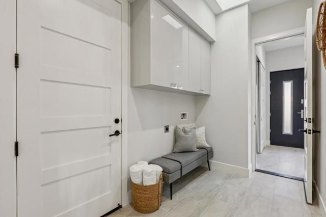 12584 Paseo Flores, Saratoga CA: https://media.crmls.org/mediaz/94381798-797a-4fa3-883a-bb1373dd8865.jpg