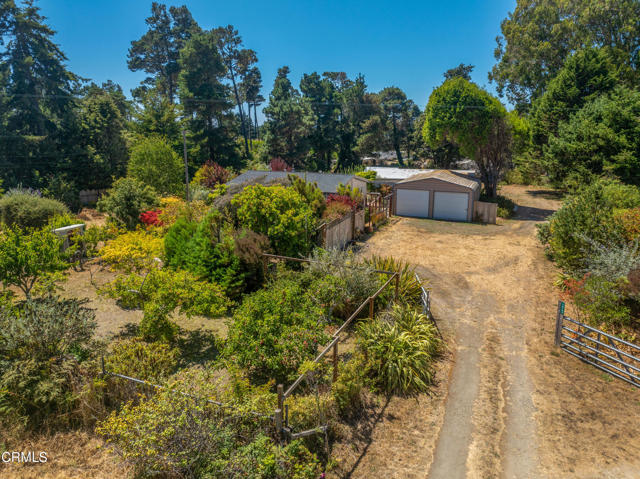 Aerial - Front Yard