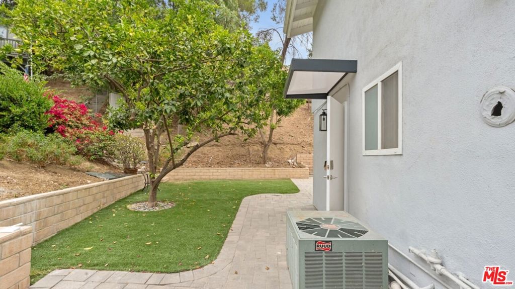 MLS #26855375 image #40