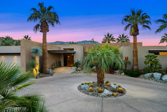 45 Mirada Circle, Rancho Mirage CA: https://media.crmls.org/mediaz/9439c2ab-4a47-4af8-832f-83f69b3c3a41.jpg
