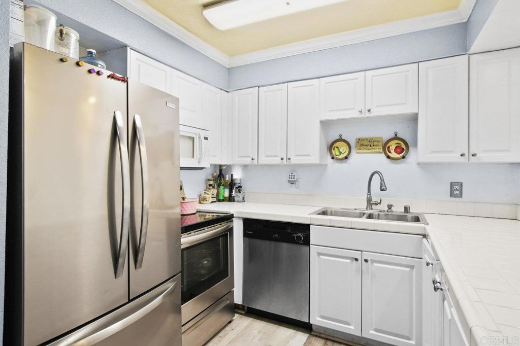 6911 Alvarado Road #16