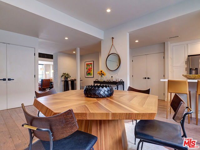 1830 Westholme Avenue, Los Angeles CA: https://media.crmls.org/mediaz/943b41b6-5da8-45ae-aad6-7a61fbdc7b0e.jpg