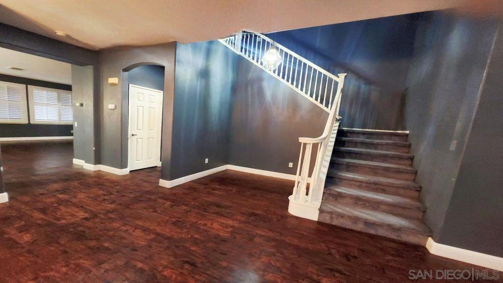 MLS #250045017SD image #32