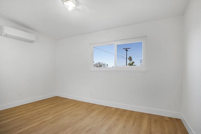 Image 27 of 37 For 701 Oneonta Avenue