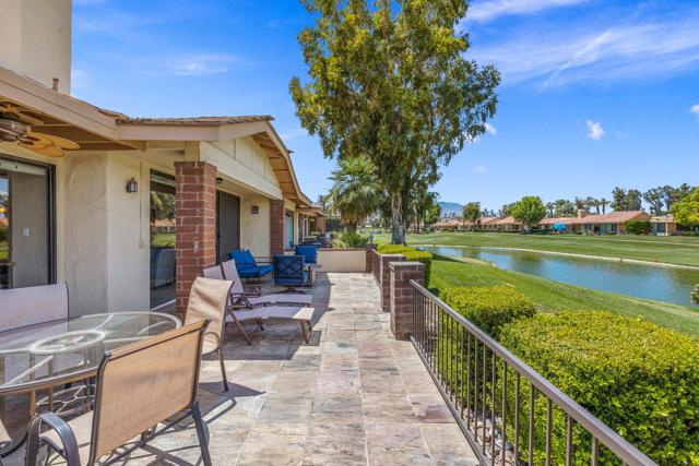 312 Castellana S, Palm Desert CA: https://media.crmls.org/mediaz/943d7e5e-c8fe-40a4-a5a1-8d3bf89181e0.jpg