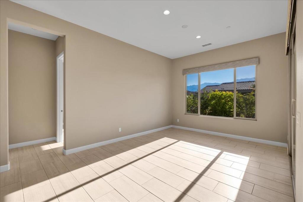 MLS #219147852DA image #21