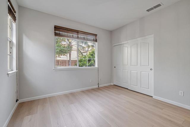 184 S Sonrisa Street, Mountain House CA: https://media.crmls.org/mediaz/943df63f-f81e-488f-b96d-bc6ac3db5aed.jpg