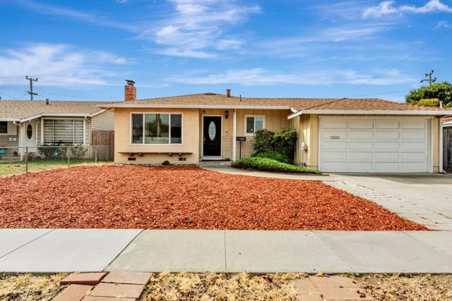 4692 Nelson Street, Fremont CA: https://media.crmls.org/mediaz/943e47de-d32c-4913-9dcf-6b757f06ef6f.jpg