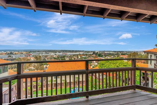 4016 Ampudia, San Diego CA: https://media.crmls.org/mediaz/943ebea0-accc-48cd-ad95-4259ab2bc3b2.jpg