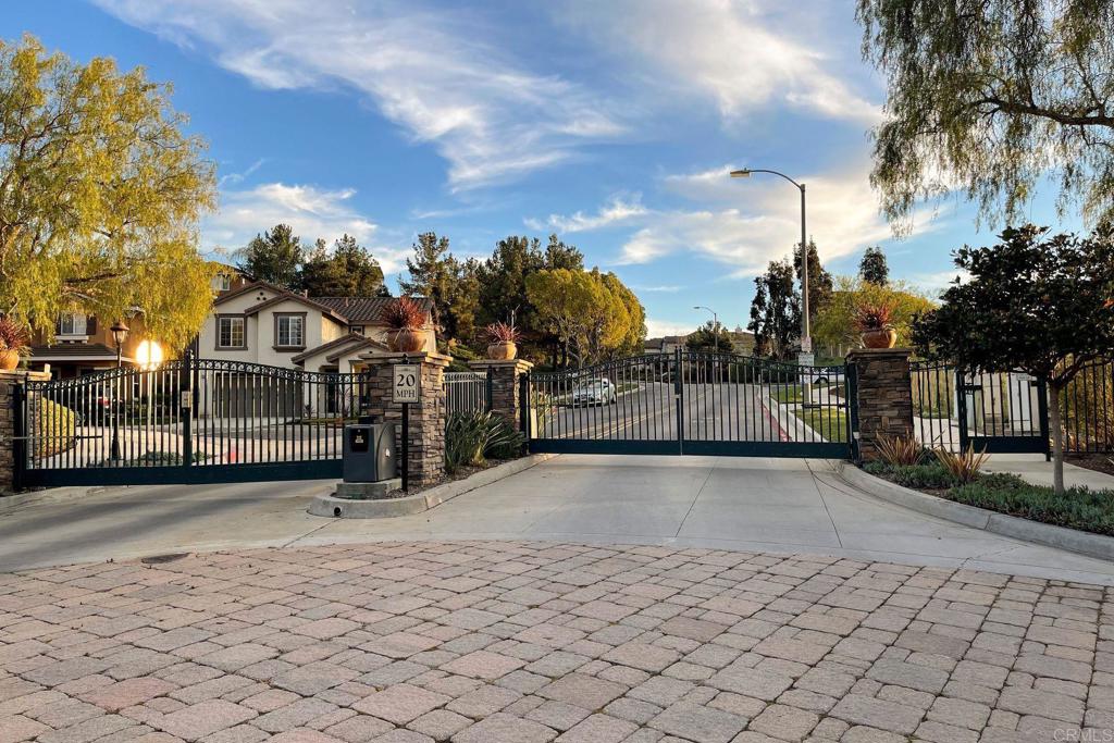 1776 Cottonwood Drive