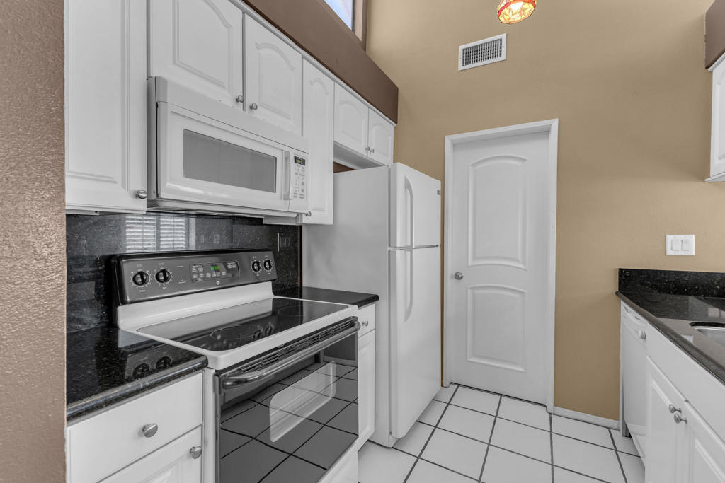 MLS #219136317DA image #3