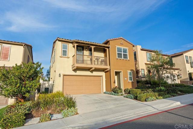 Detail Gallery Image 1 of 1 For 818 Brookdale Dr, Vista,  CA 92081 - 4 Beds | 2/1 Baths