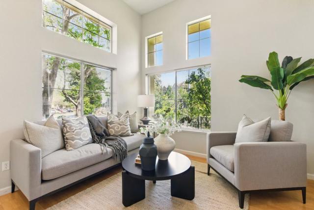 353 Whisman Station Drive, Mountain View CA: https://media.crmls.org/mediaz/9443c825-2d30-4704-97b2-4b58a4929770.jpg