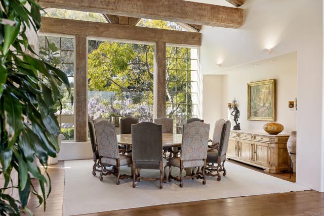 17037 El Mirador, Rancho Santa Fe CA: https://media.crmls.org/mediaz/9443de00-88c0-41ad-a69a-c747c230a114.jpg
