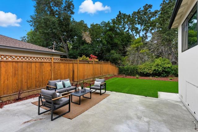 2766 Carolina Avenue, Redwood City CA: https://media.crmls.org/mediaz/94441a67-7af3-46b5-9f4f-adfad8b94df3.jpg