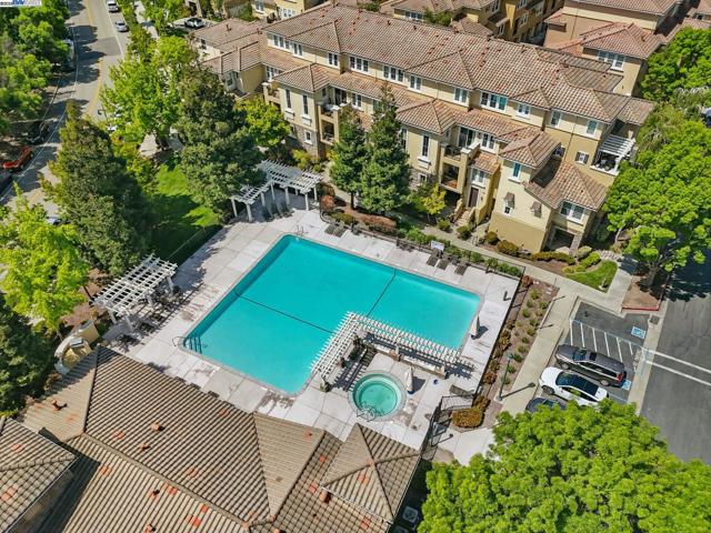 3328 Monaghan St, Dublin CA: https://media.crmls.org/mediaz/944456aa-80c4-470b-b687-8903515b4547.jpg