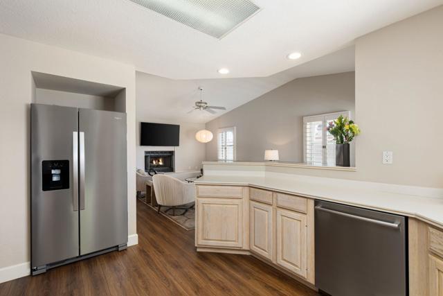 79865 Kingston Drive, Bermuda Dunes CA: https://media.crmls.org/mediaz/94457232-2540-4f84-9cac-a807d4419c3d.jpg