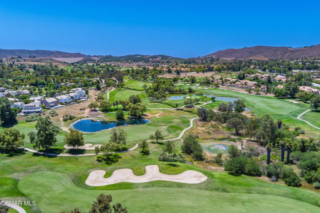 552 Fairfield Road, Simi Valley CA: https://media.crmls.org/mediaz/9446c9ea-2c66-4880-85ab-211f1f403a09.jpg