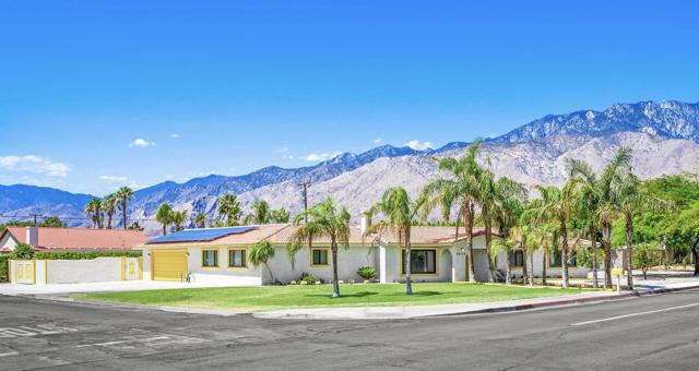 2099 E Racquet Club Road E, Palm Springs, CA 92262