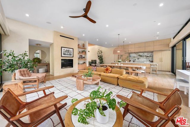 Image 6 of 28 For 1418 Bonnell Drive