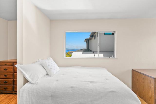 102 32nd Avenue, Santa Cruz CA: https://media.crmls.org/mediaz/944b08ea-a8b0-4f55-8d68-74acc95c14dc.jpg