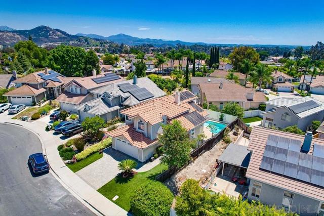 14811 Summerbreeze Way, San Diego CA: https://media.crmls.org/mediaz/944d284e-84a4-443a-a398-2d1430415cfb.jpg