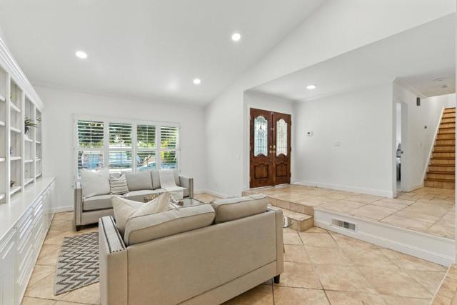 4418 Valle Vista, Pittsburg CA: https://media.crmls.org/mediaz/944d4783-2fe6-4c5f-8455-4ec9c5967c3c.jpg